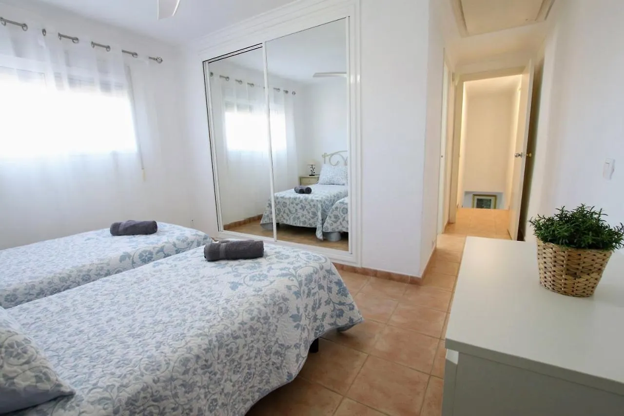 Tess Villa Azahara Alhaurín de la Torre İspanya